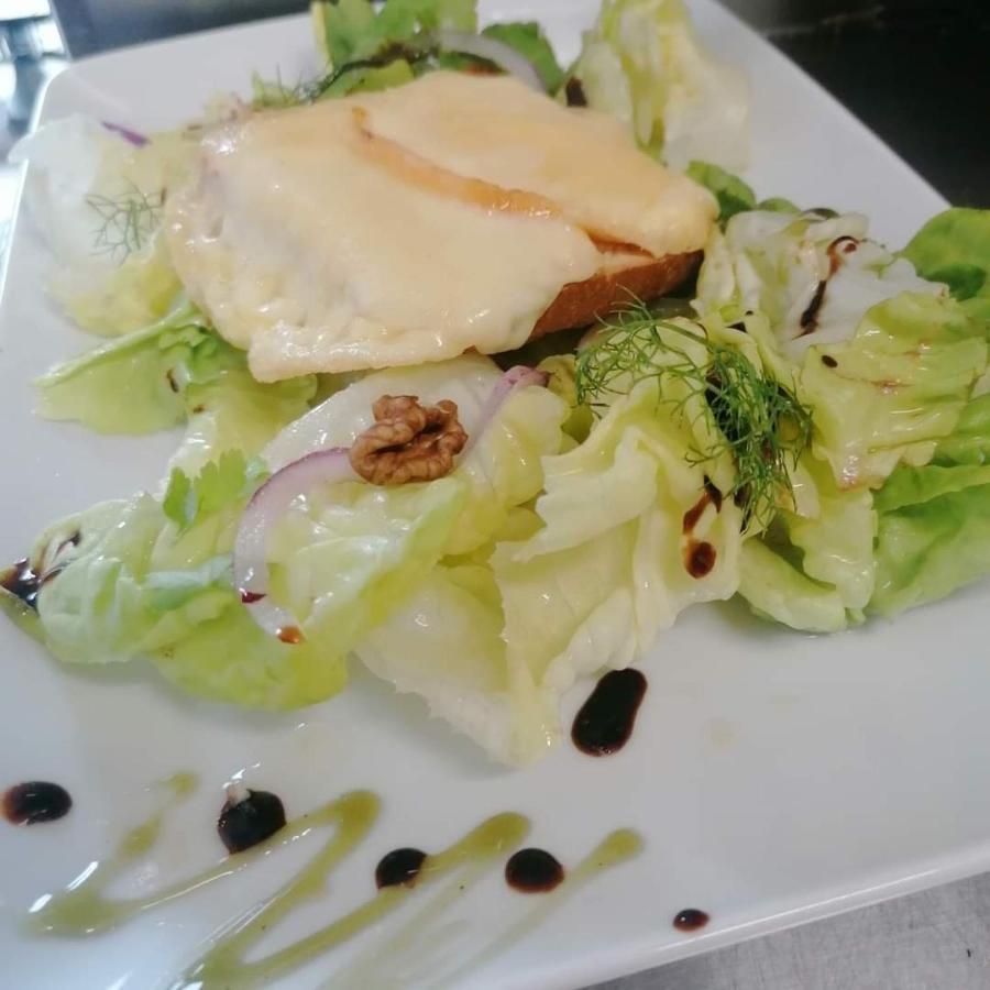 Logis Hotel & Restaurant Du Chemin Des Dames Corbeny Εξωτερικό φωτογραφία