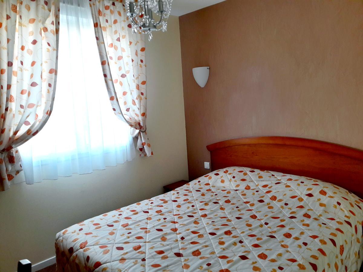 Logis Hotel & Restaurant Du Chemin Des Dames Corbeny Εξωτερικό φωτογραφία