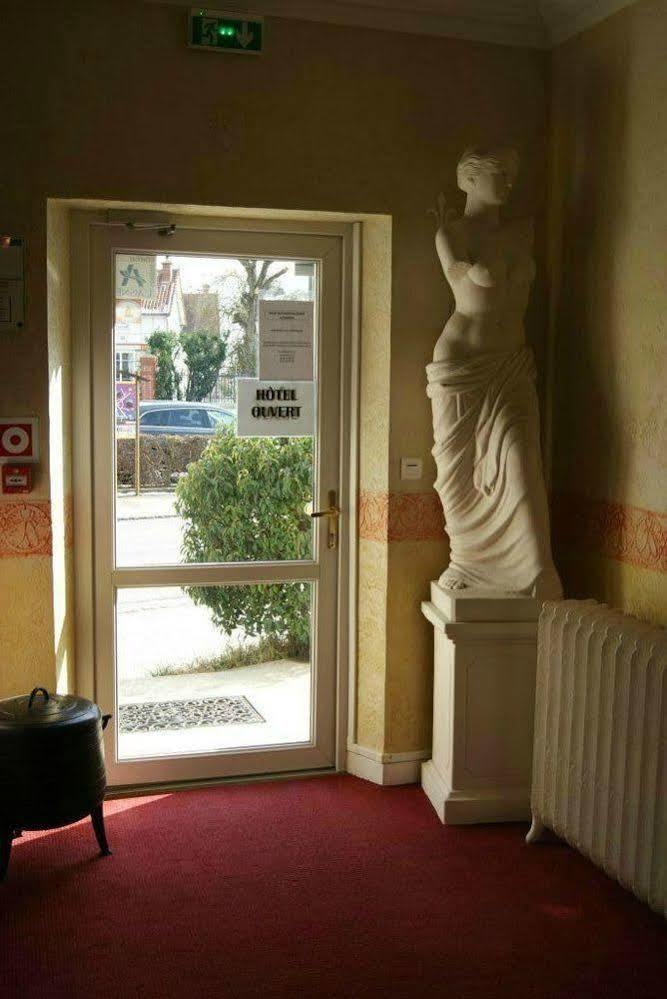 Logis Hotel & Restaurant Du Chemin Des Dames Corbeny Εξωτερικό φωτογραφία